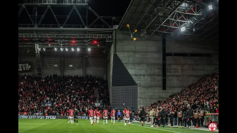 Minh họa cho "Hình ảnh bóng đá 'Beer - "Beer Sheva" vs